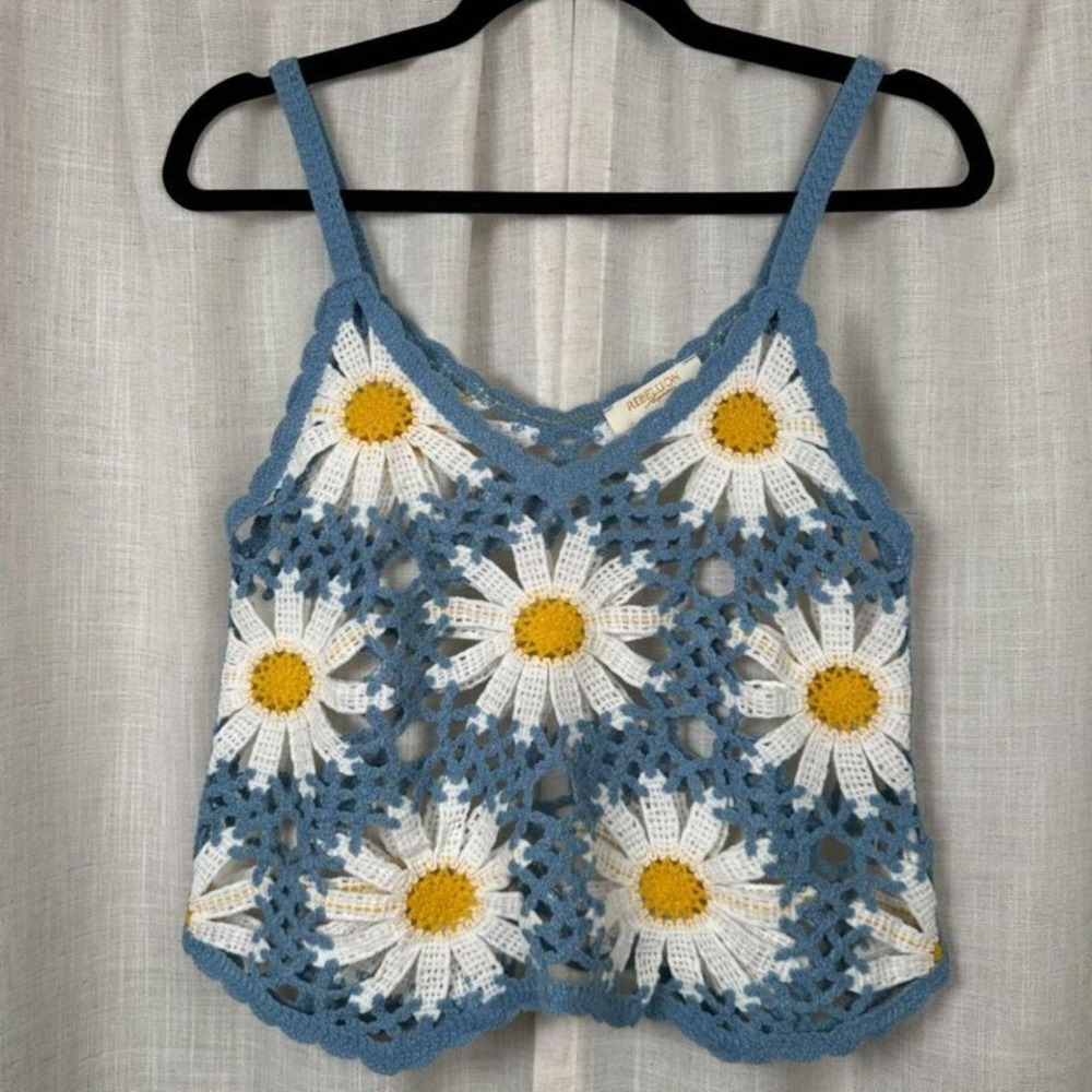 Rebellion Again Daisy Granny Square Crochet Crop Top Juniors M Festival Boho